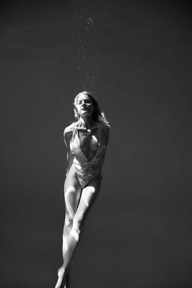  photographe professionnel dans l'eau 